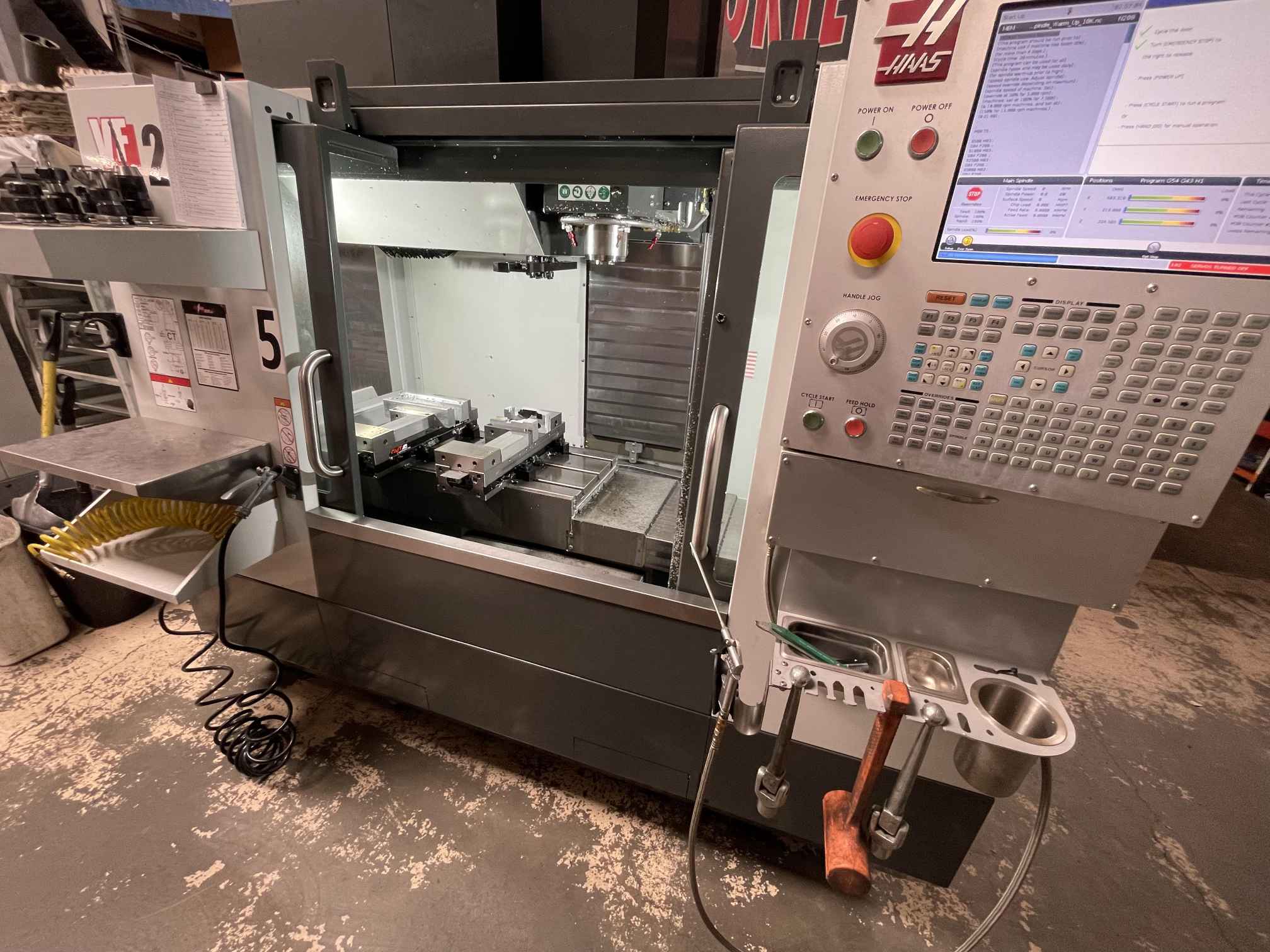 Haas VF-2SS VMC
