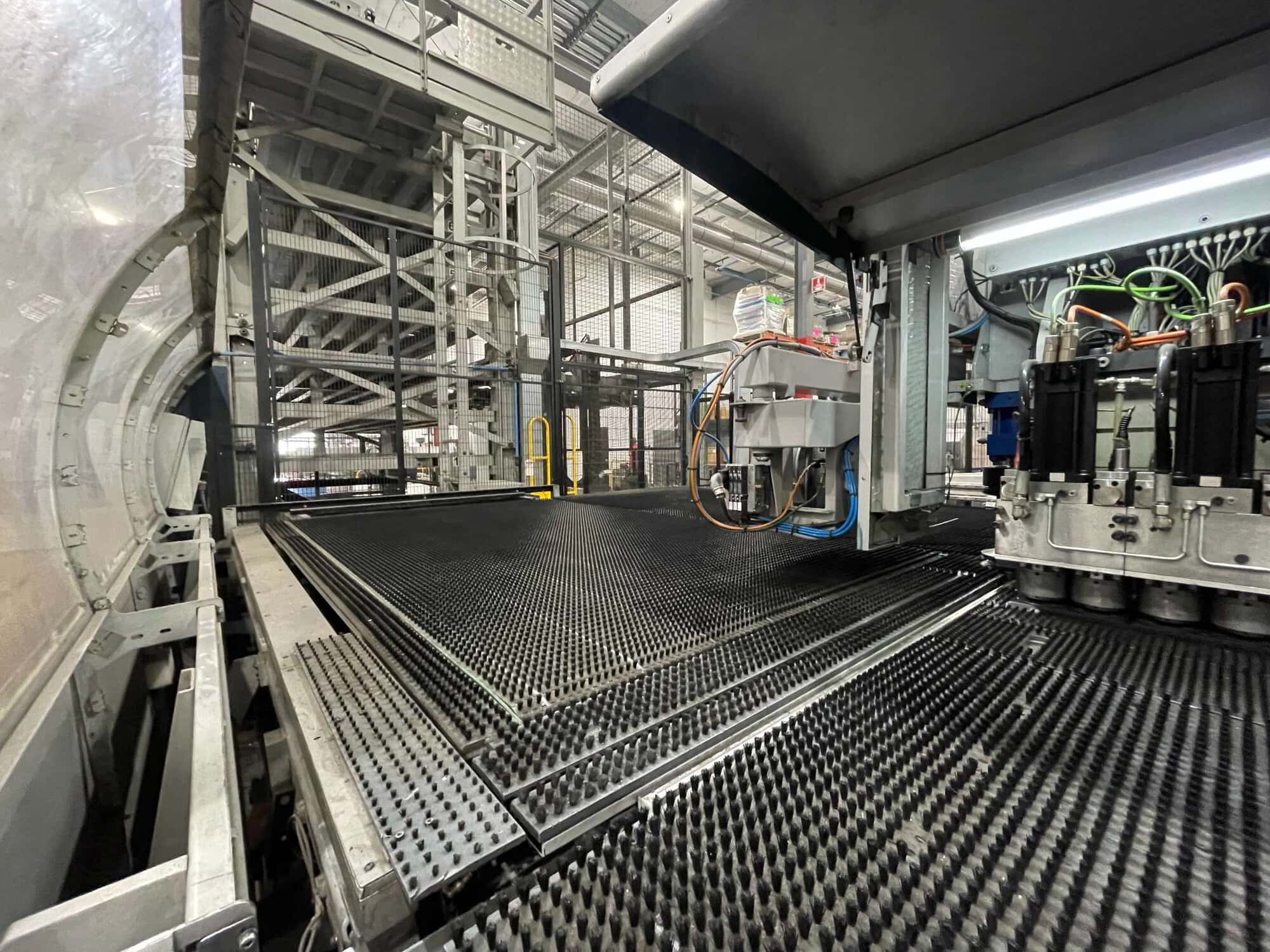 Salvagnini S4Xe.30 Punching & Shearing Machine, 2013 - W/9-Level Material Tower - Image 9