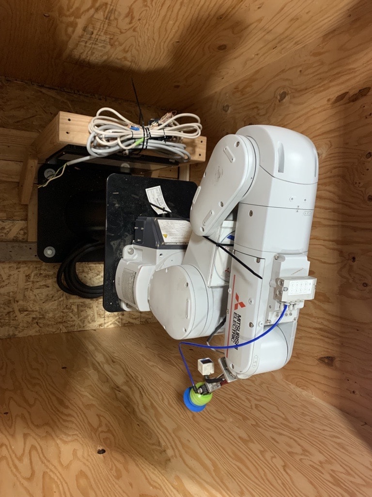 Mitsubishi Electric CR800-04VD Robot Controller