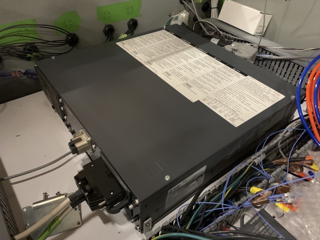 Mitsubishi Electric CR800-04VD Robot Controller