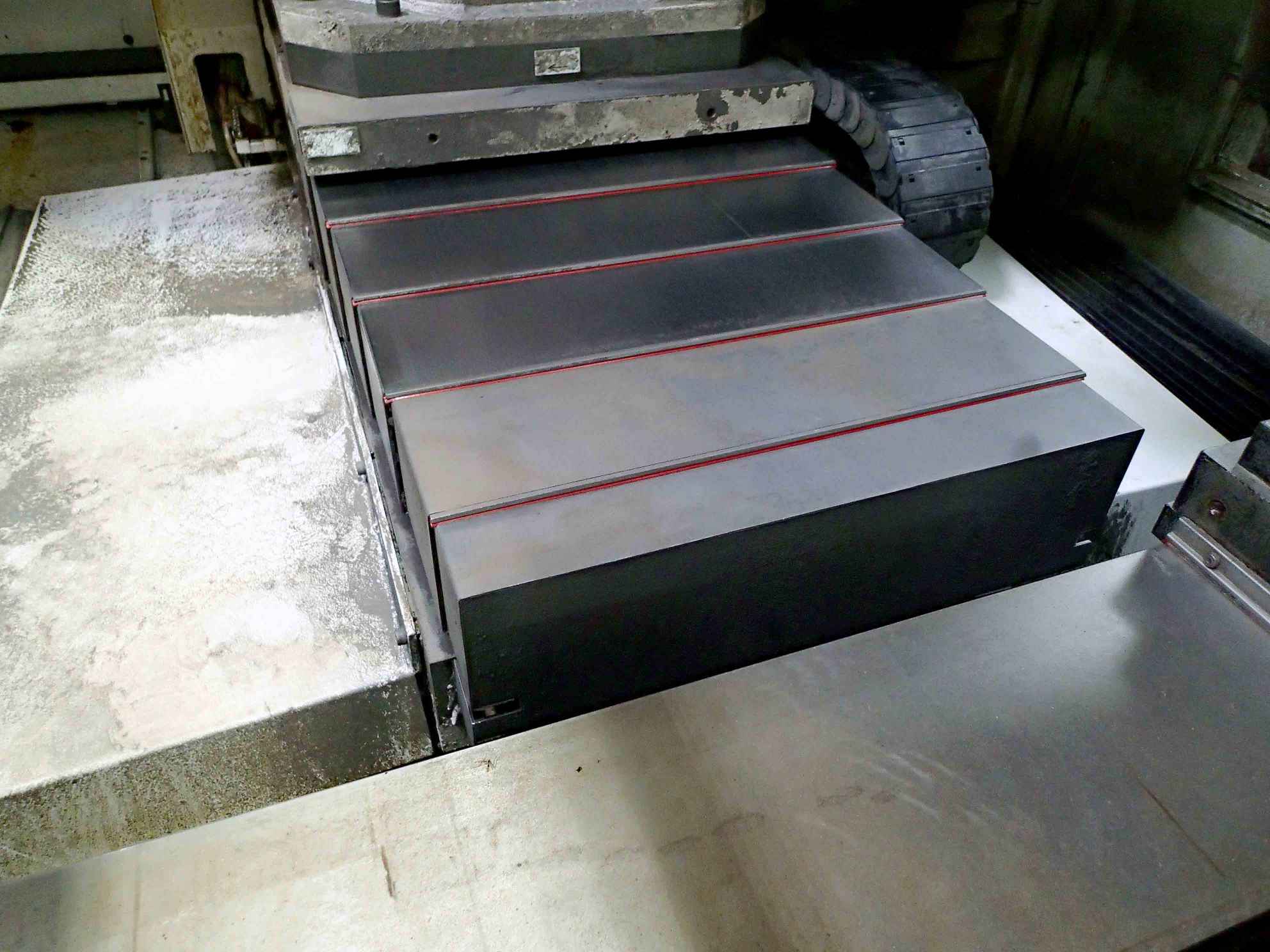 Usach 200 OD-L Dual Wheel CNC Grinder, 2014 - 42" Swing, 80" Centers, Probing, Fanuc, Fabric Filter, Chiller - Image 9