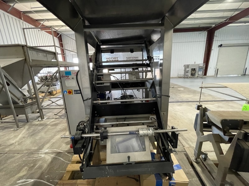 Matrix Triton 3348 Vertical Form-Fill-Seal Packaging Machine - Image 3