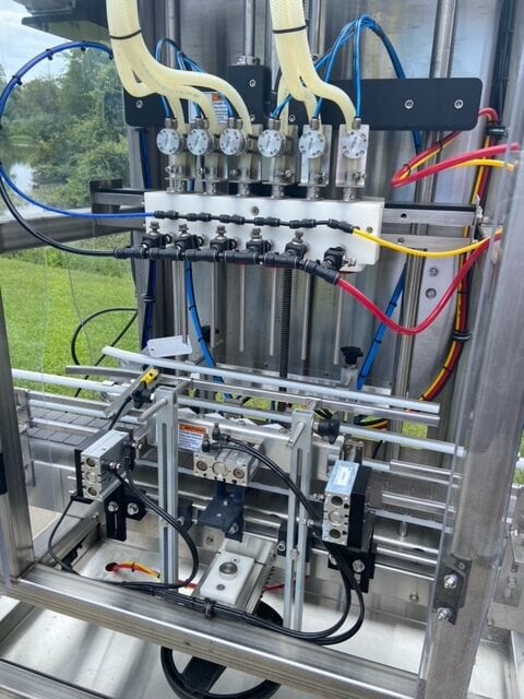 In-Line Packaging Six Head Micro Carbonated Filler, 2022 - Image 3