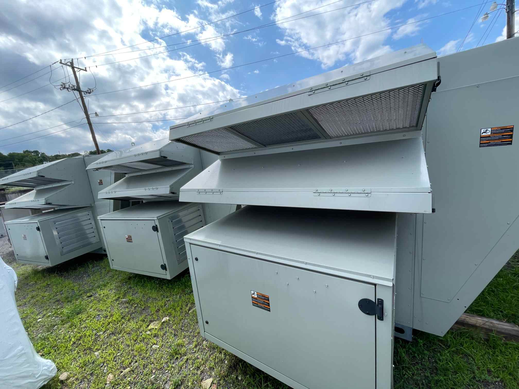17 Ton Trane Forced Air Furnace with Cooling Unit