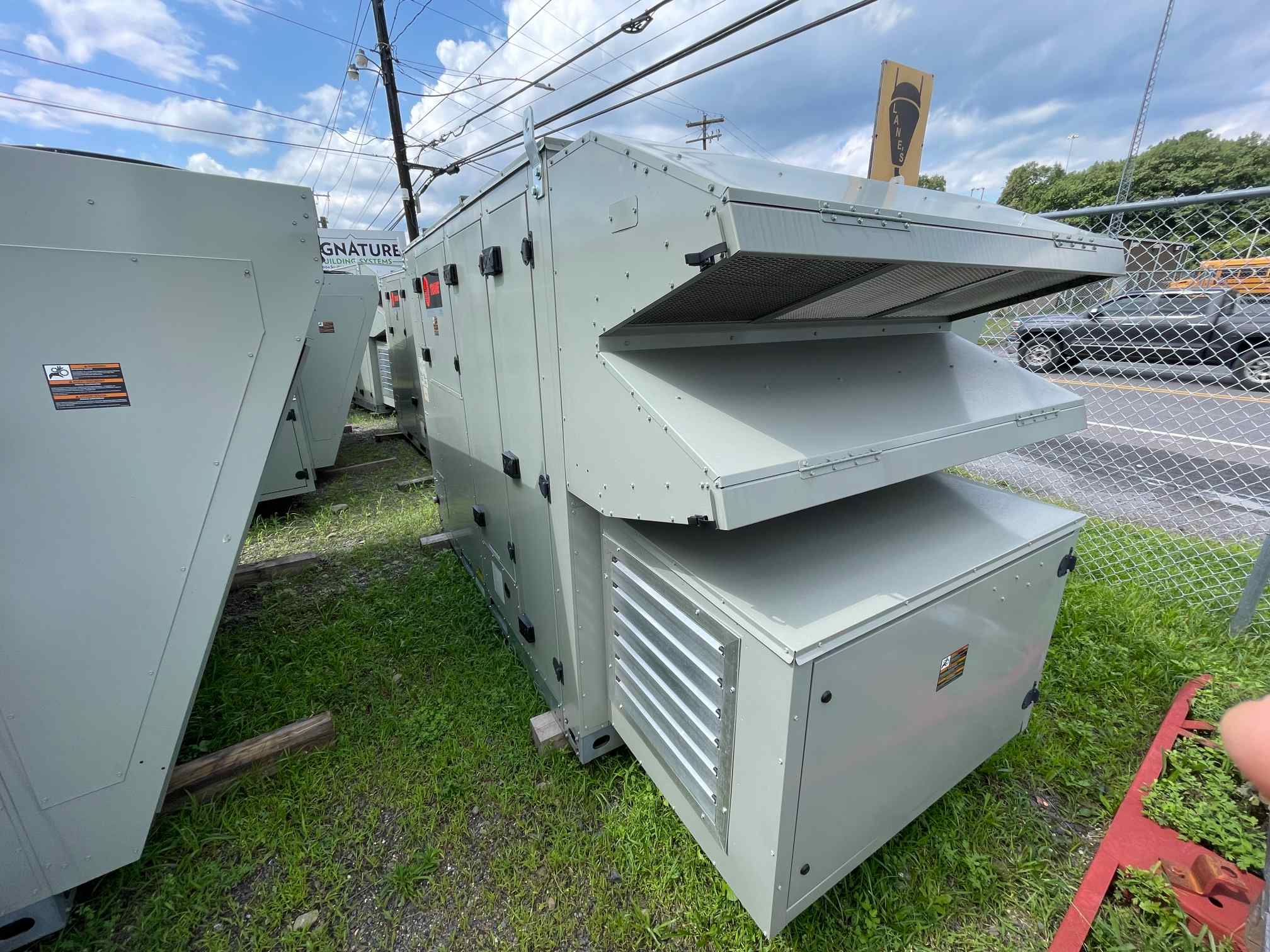 17 Ton Trane Forced Air Furnace with Cooling Unit