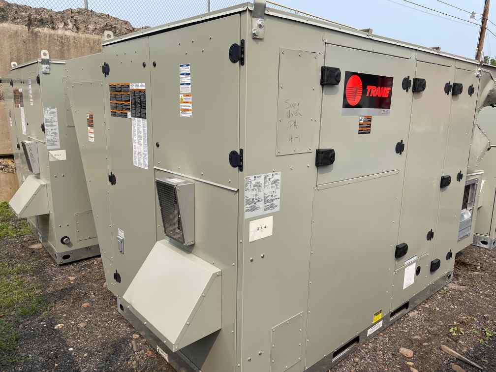 17 Ton Trane Forced Air Furnace with Cooling Unit