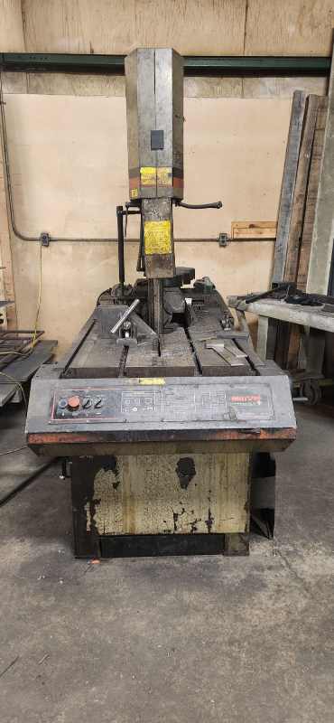 18" x 22" Marvel 8-Mark-II Vertical Band Saw