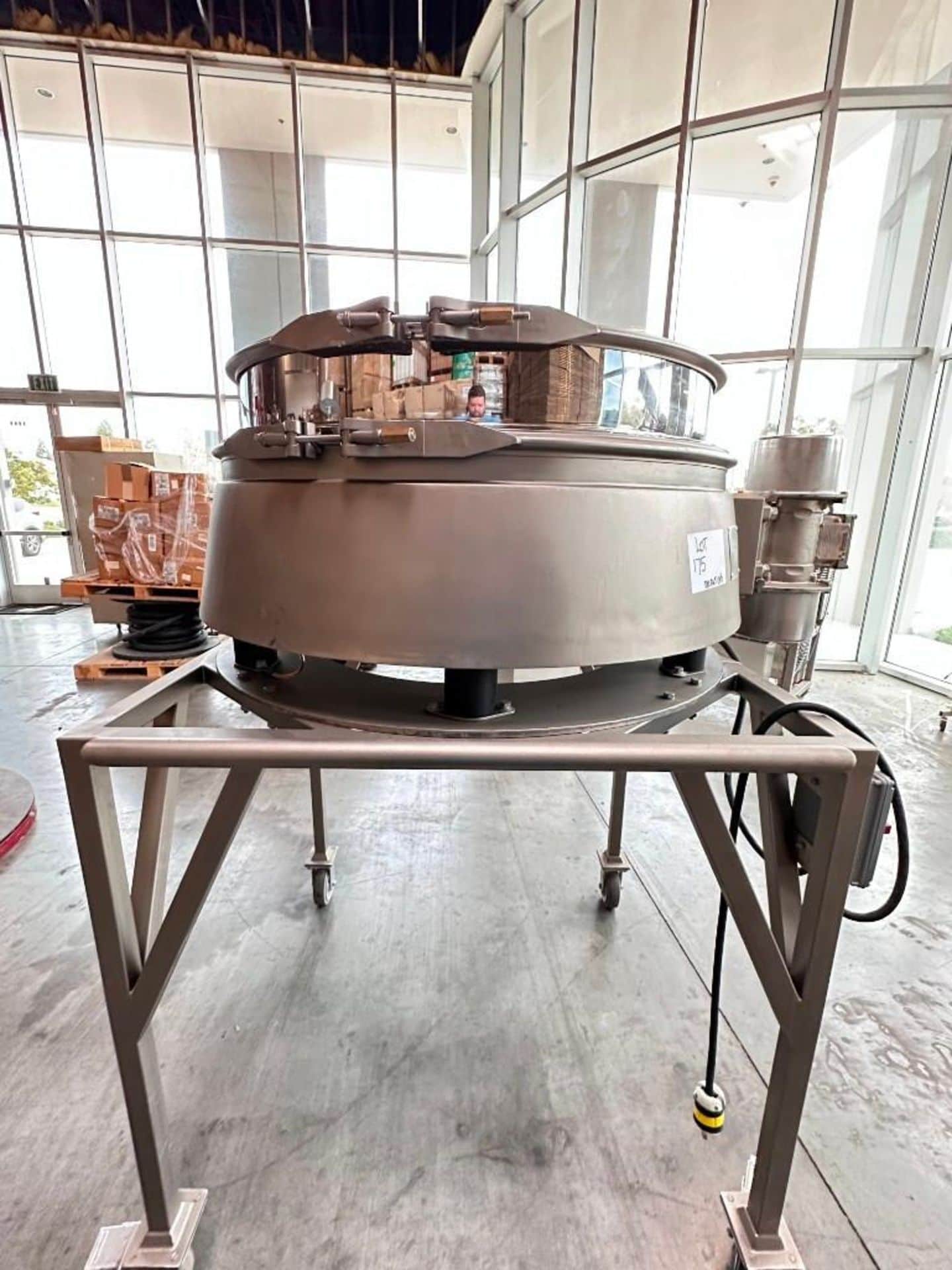 2016-40-inch-vibrascreener-model-ds-40-vibratory-screener 2016 40" vibrascreener model ds-40 vibratory screener