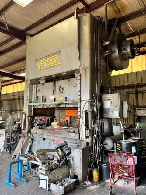 300 Ton Verson 300 Straight Side Press