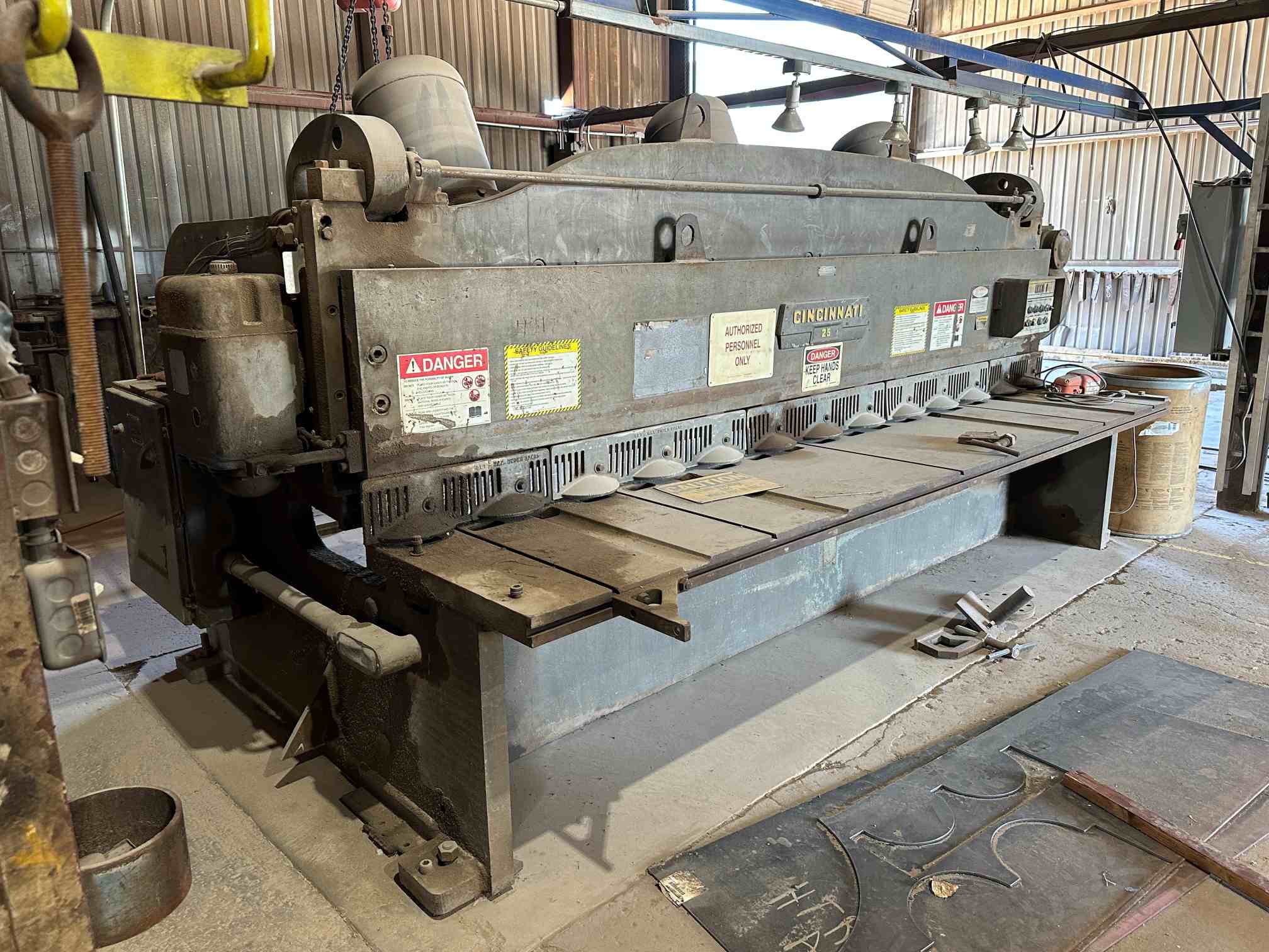 3/8" x 12' Cincinnati 2512 Shear