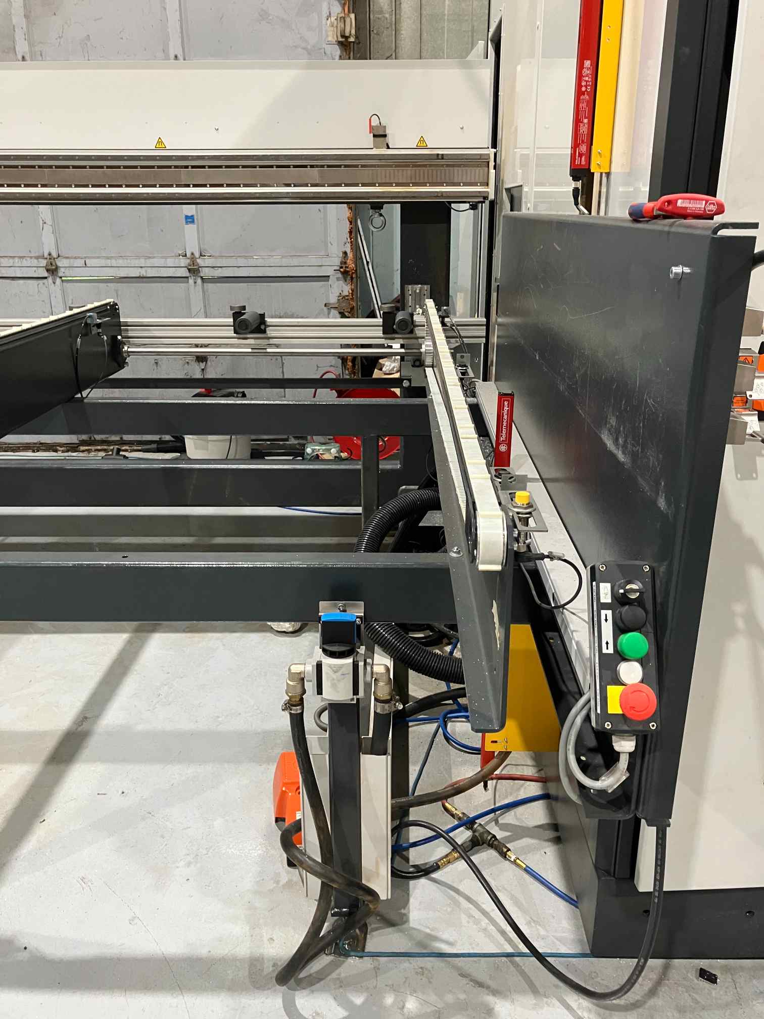 Elumatec SBZ-628 S Profile Machining Center
