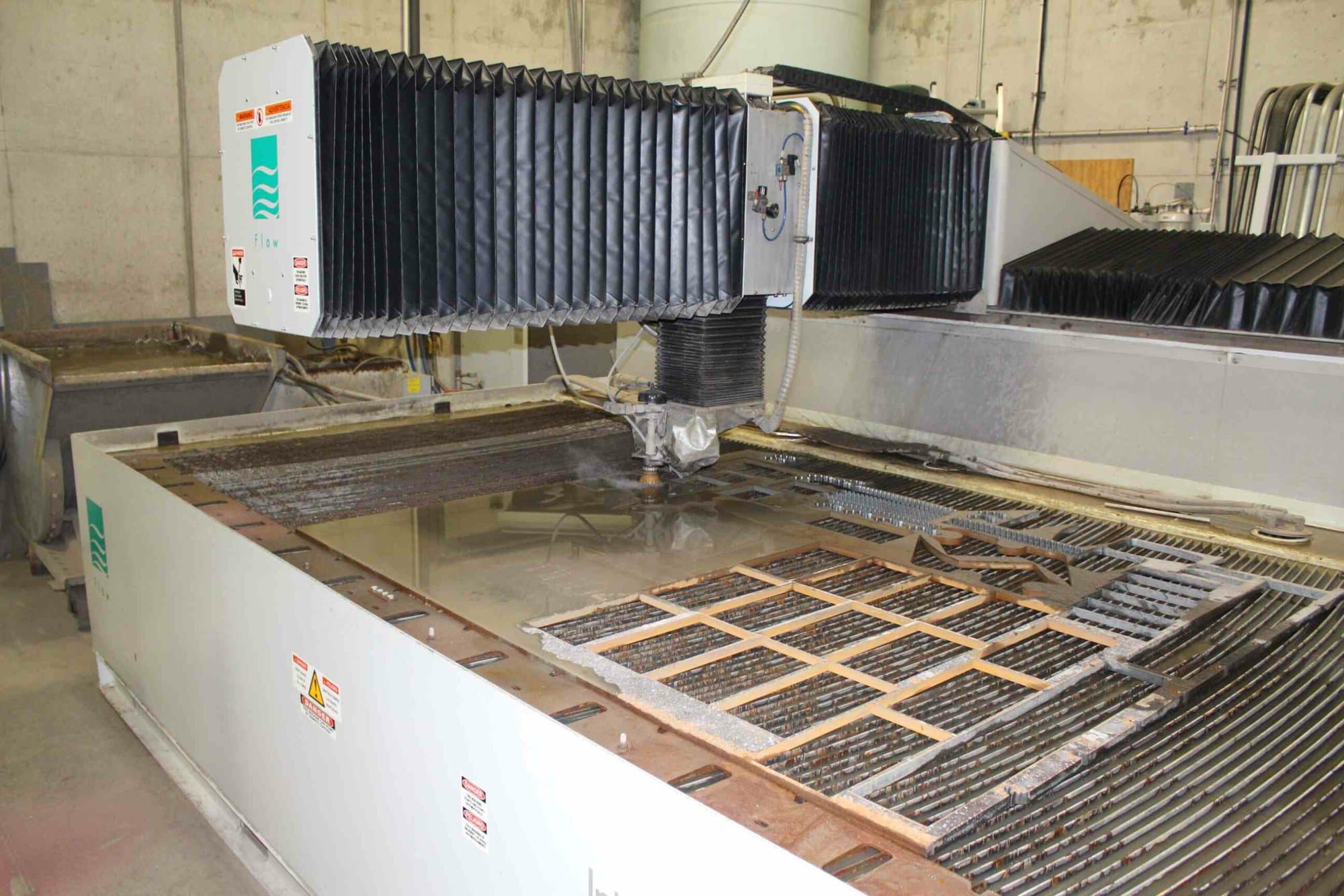 6' x 12' Flow IFB 6012 CNC Waterjet
