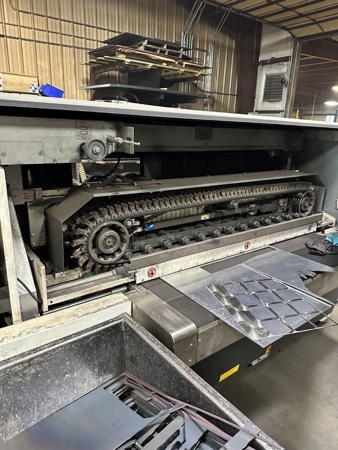 60″ Lissmac SBM-M 1500 B2-60 Deburring Machine