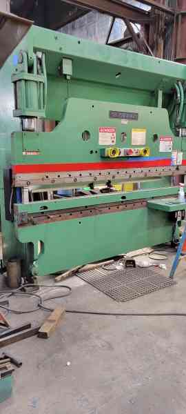 90 Ton x 10' Cincinnati 90CB8 Hydraulic Press Brake