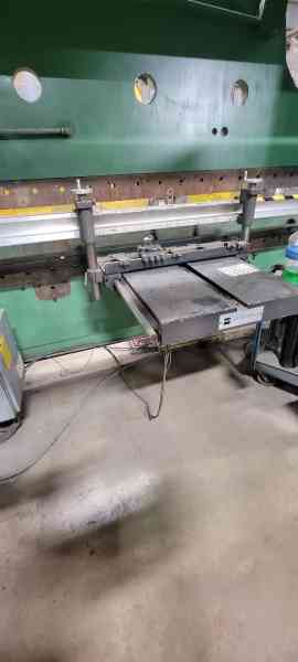 90 Ton x 10' Cincinnati 90CB8 Hydraulic Press Brake