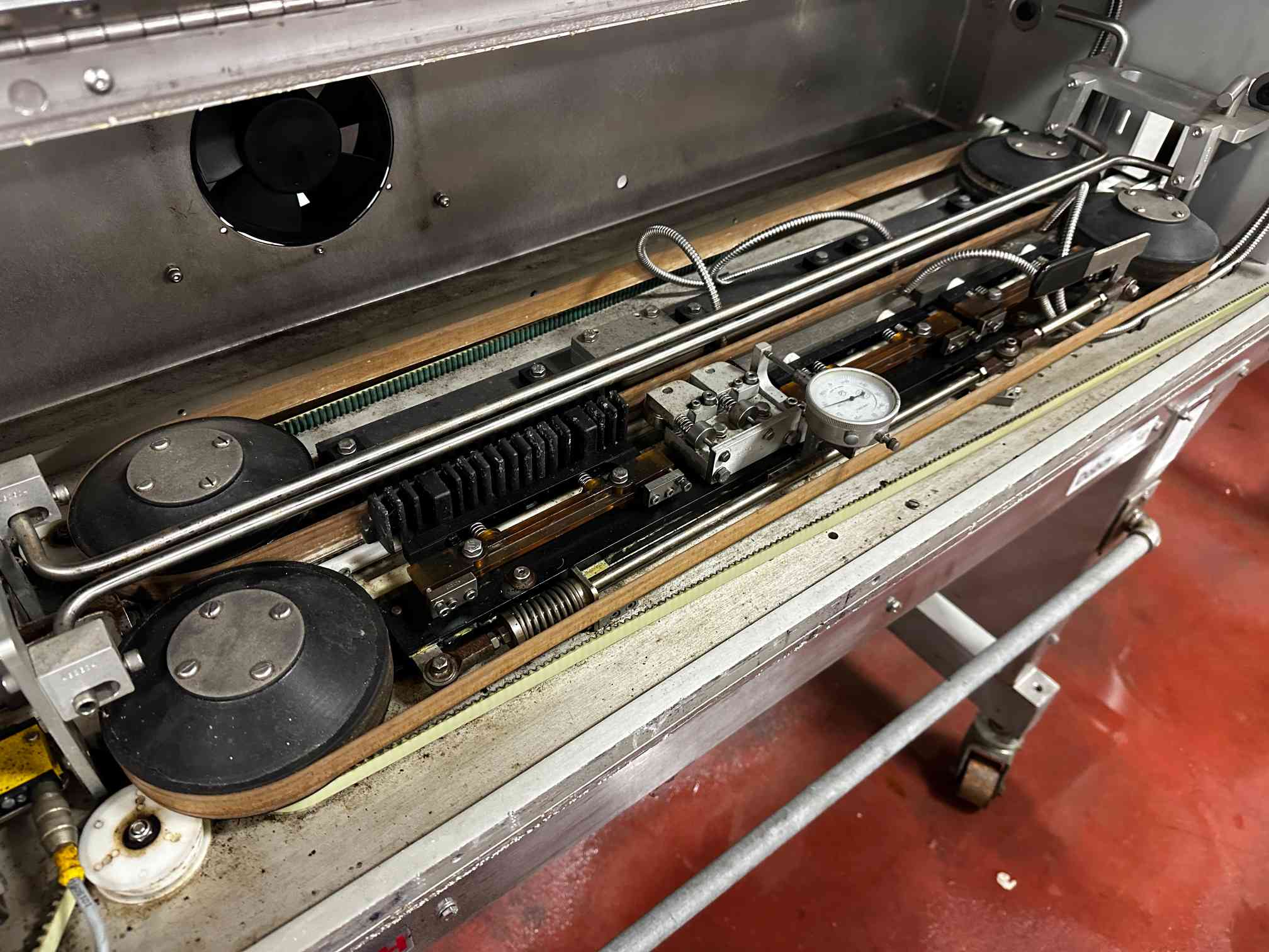 Bosch CBS-D Continuous Band Sealer