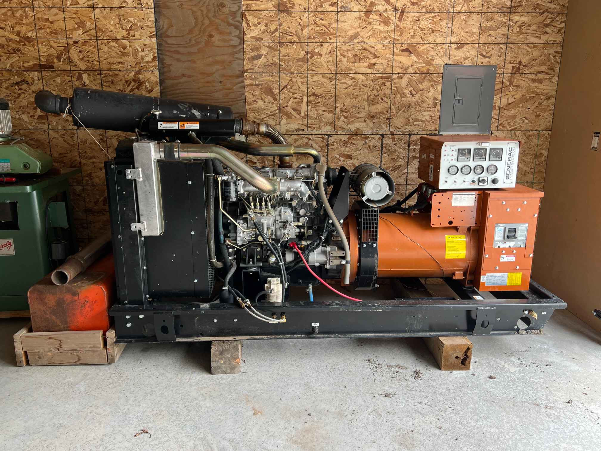 Generac Model 4627700100 80Kw Diesel Generator