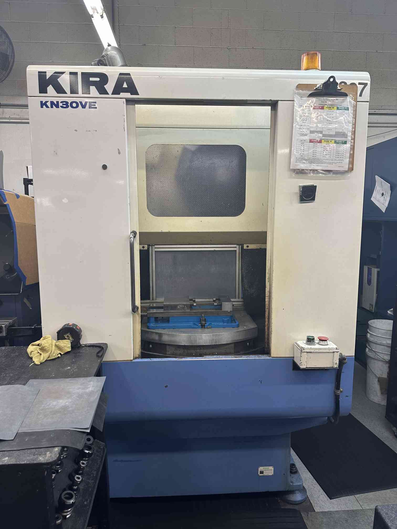 Kira KN30VE VMC CNC Mill