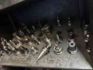 Kira KN30VE VMC CNC Mill