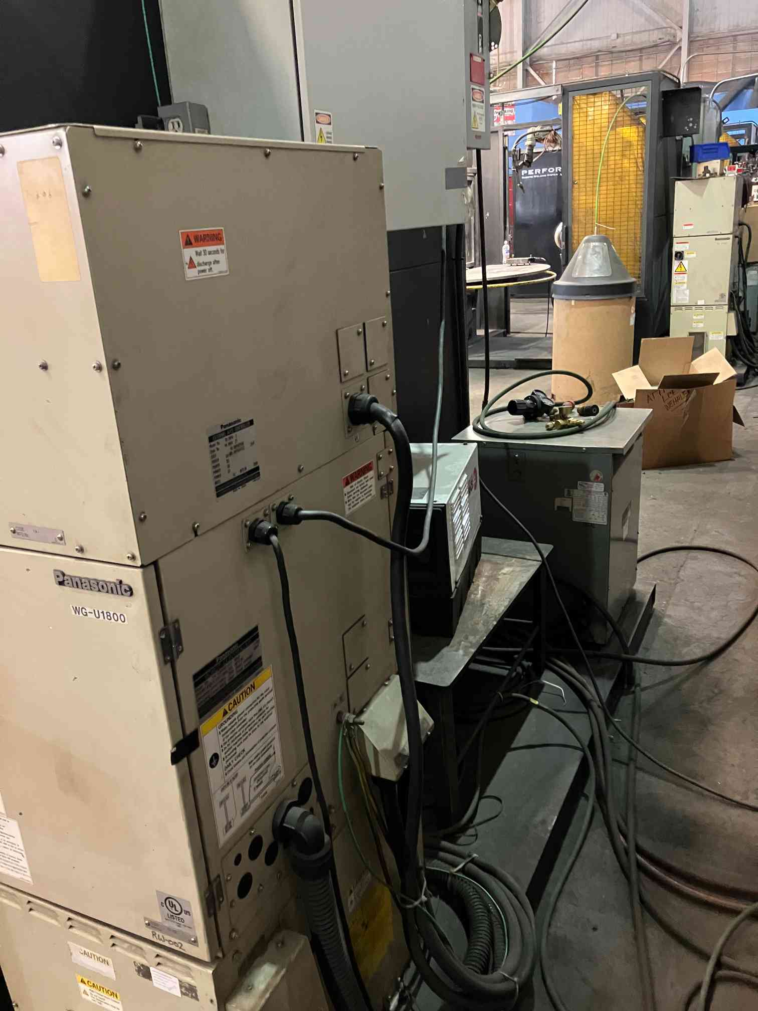 Panasonic Performarc PA 112-S Robotic Weld Cell