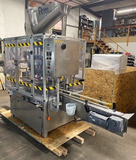 Resina NRU40-1279 Capping Machine