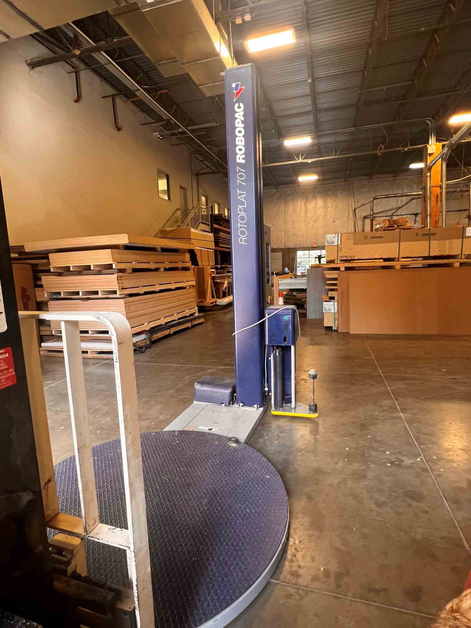 Robopak Rotoplat 707.1 PVS Stretch Wrapping Machine
