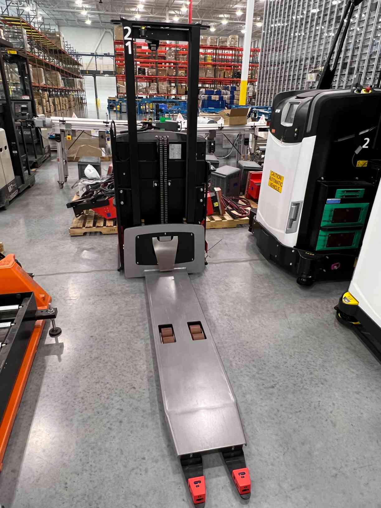 Rocla AGV ATXff 600 lb Pallet Mover
