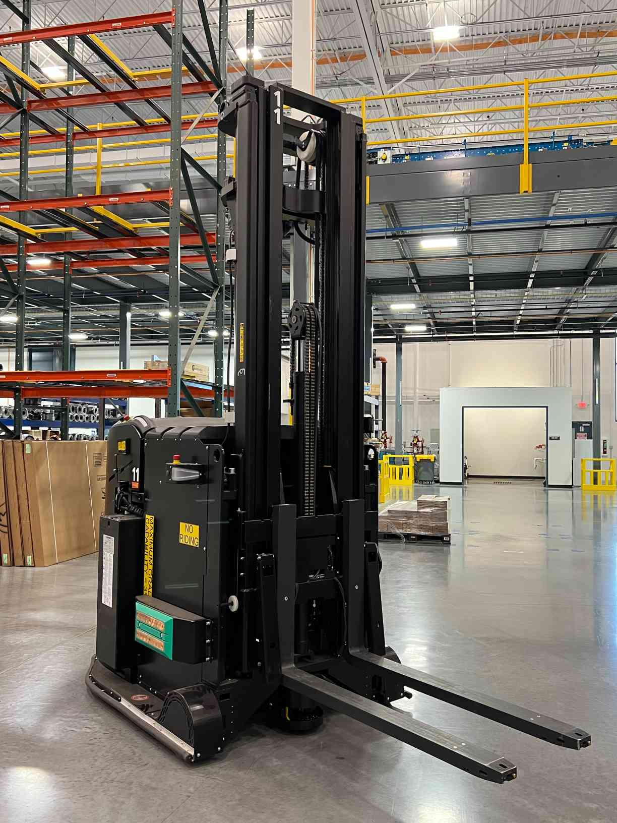 Rocla AGV AWTcf 3,000 lb Automated Reach Forklift