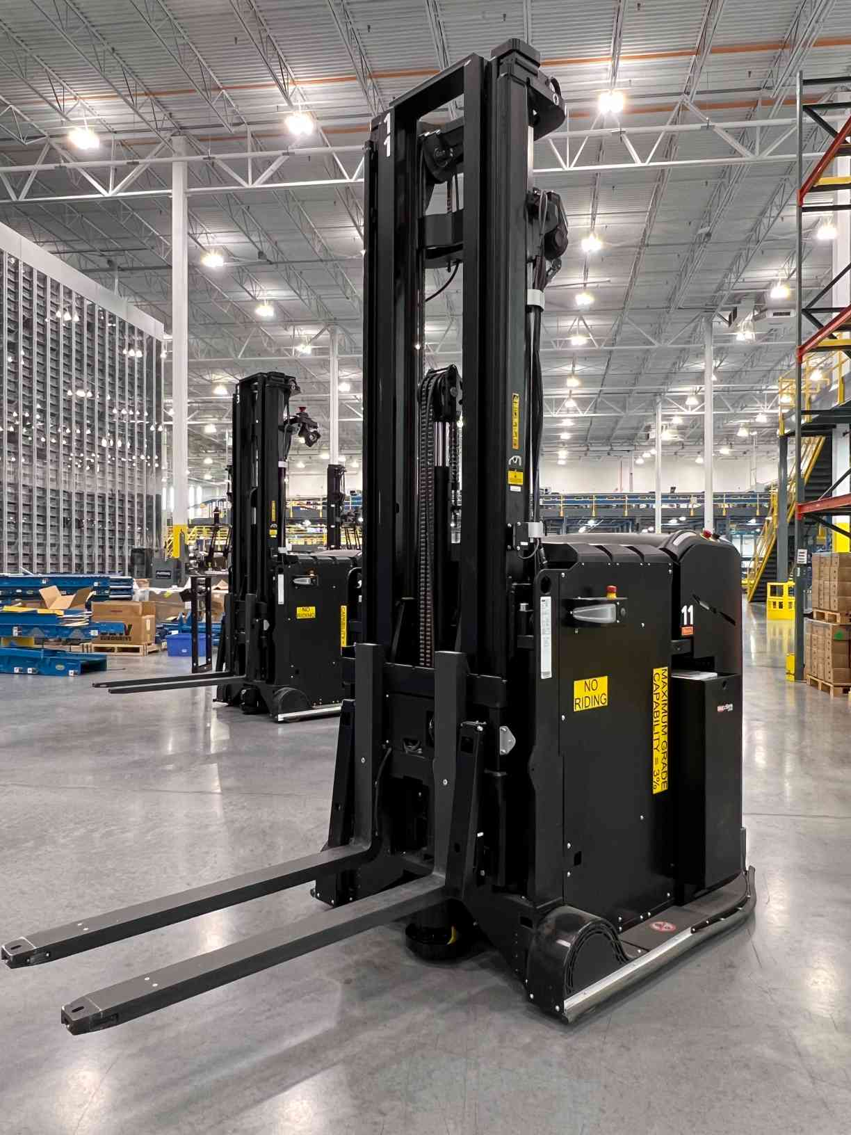 Rocla AGV AWTcf 3,000 lb Automated Reach Forklift