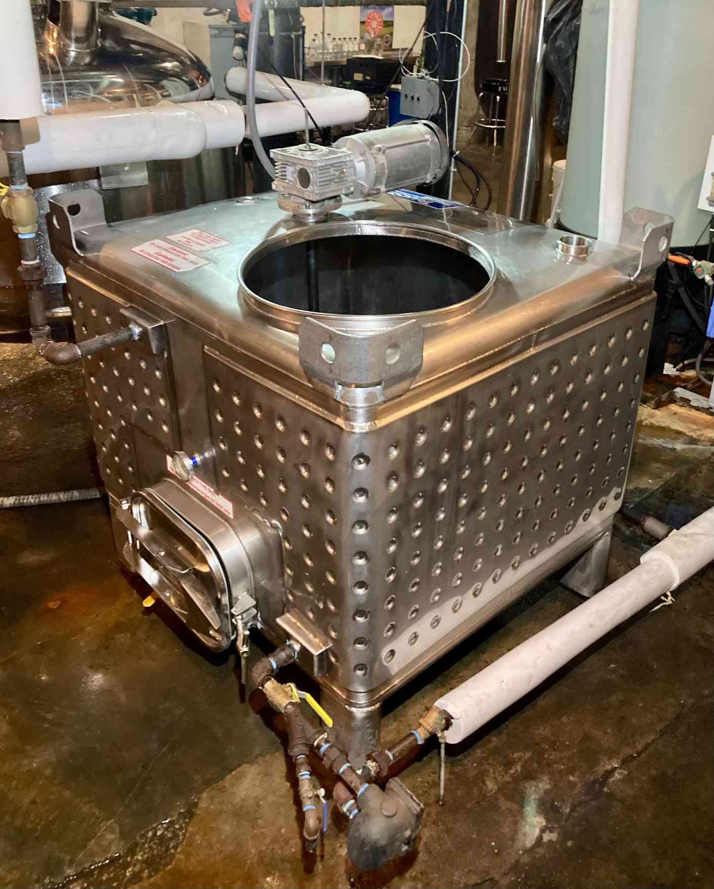 300 Gal. MetalCraft Stainless Steel Mashtun