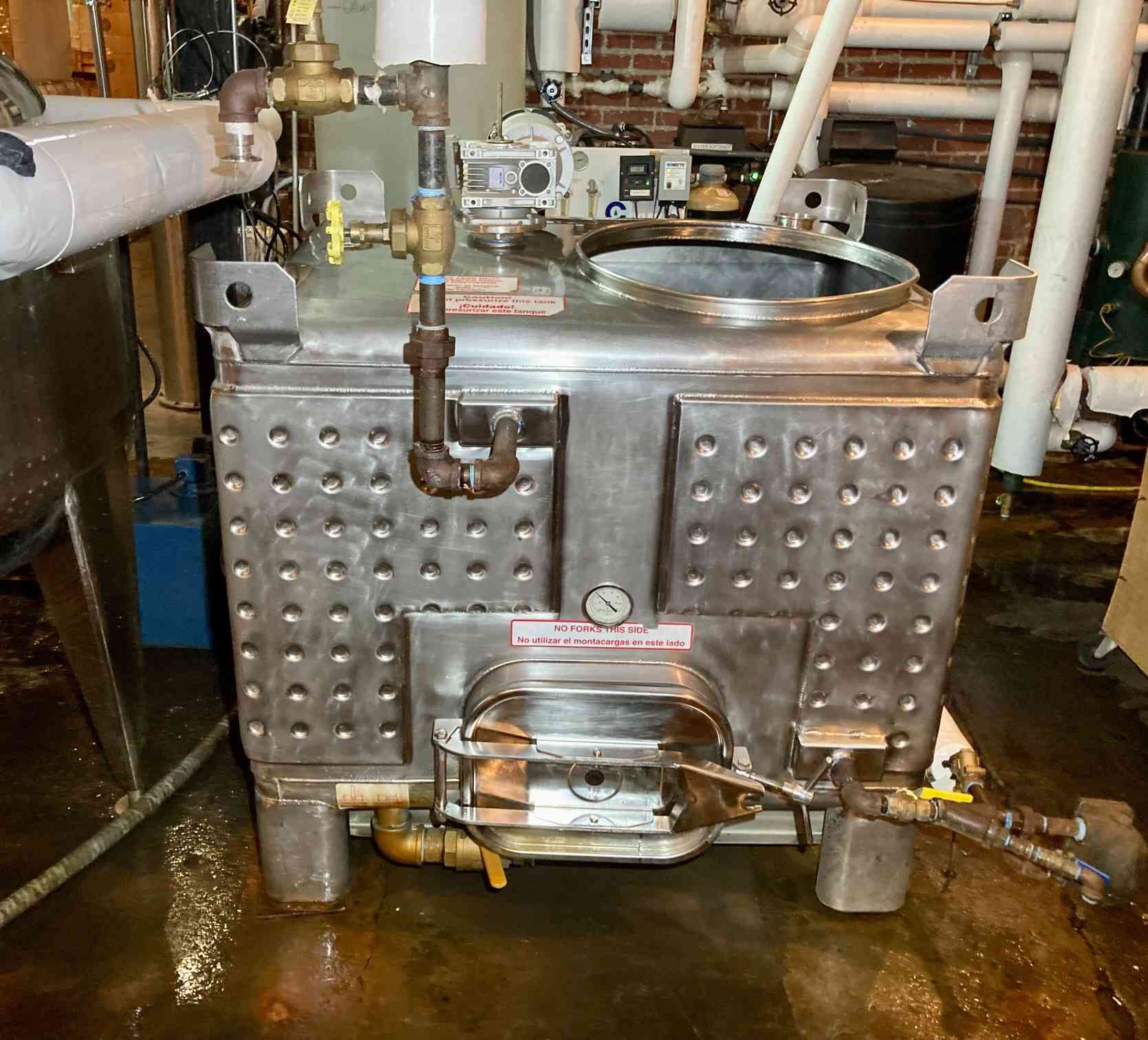 300 Gal. MetalCraft Stainless Steel Mashtun