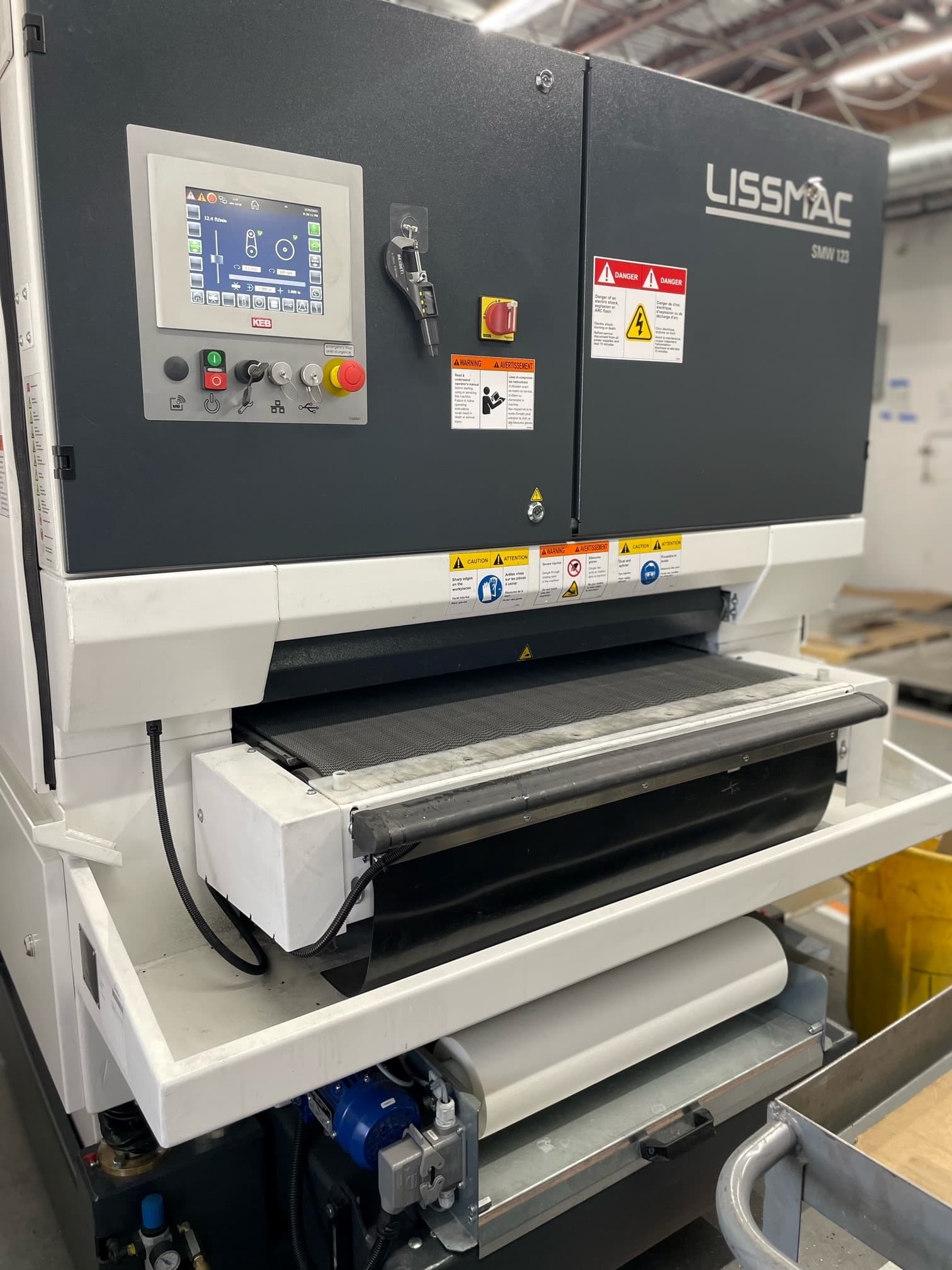 Lissmac SMW 123 CNC Wet Deburring Machine