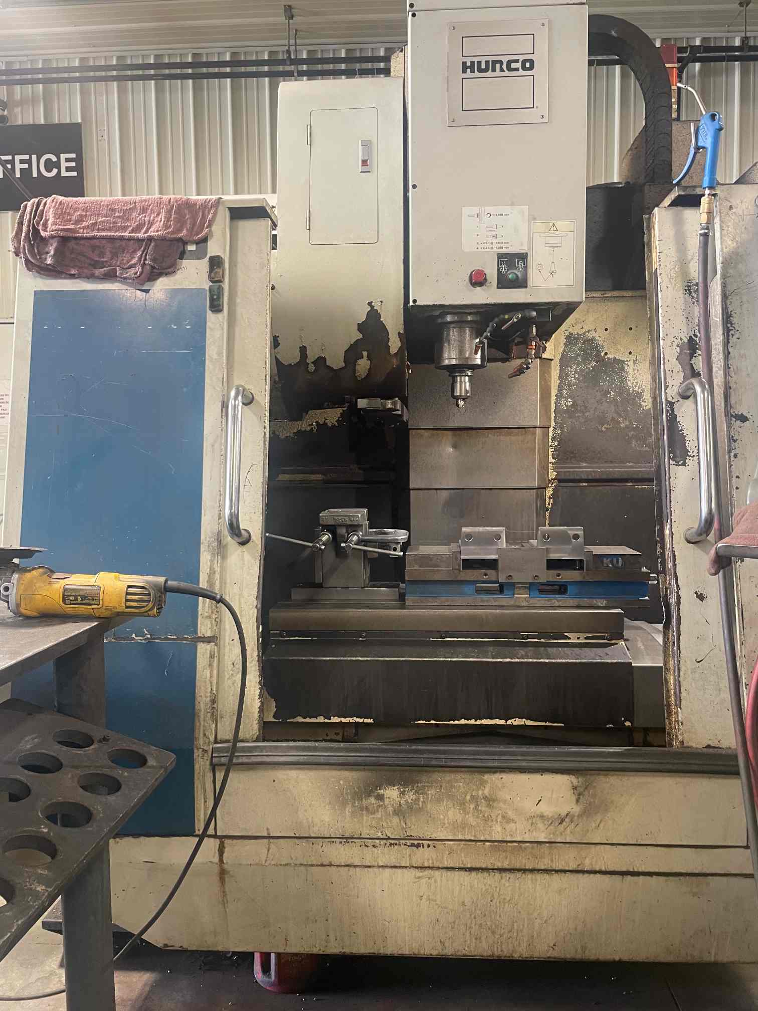 Hurco VM1 VMC