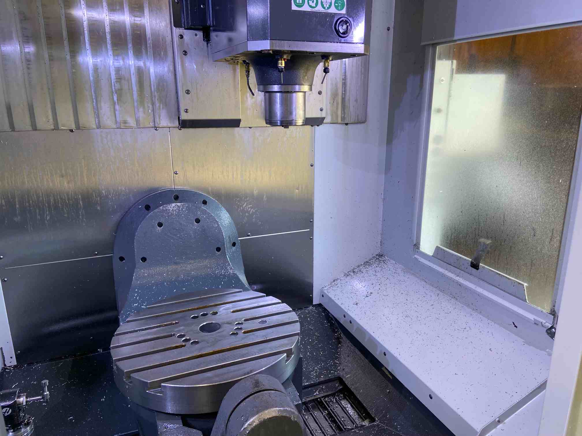 Haas UMC-750 Universal Machining Center