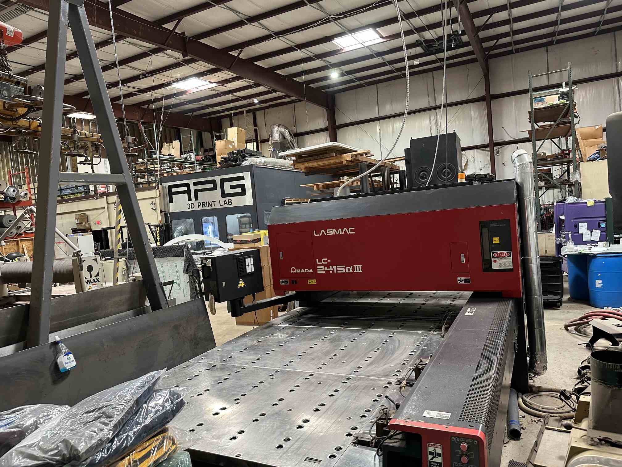 2000 Watt Amada Lasmac LC2415 A3 Fiber Laser