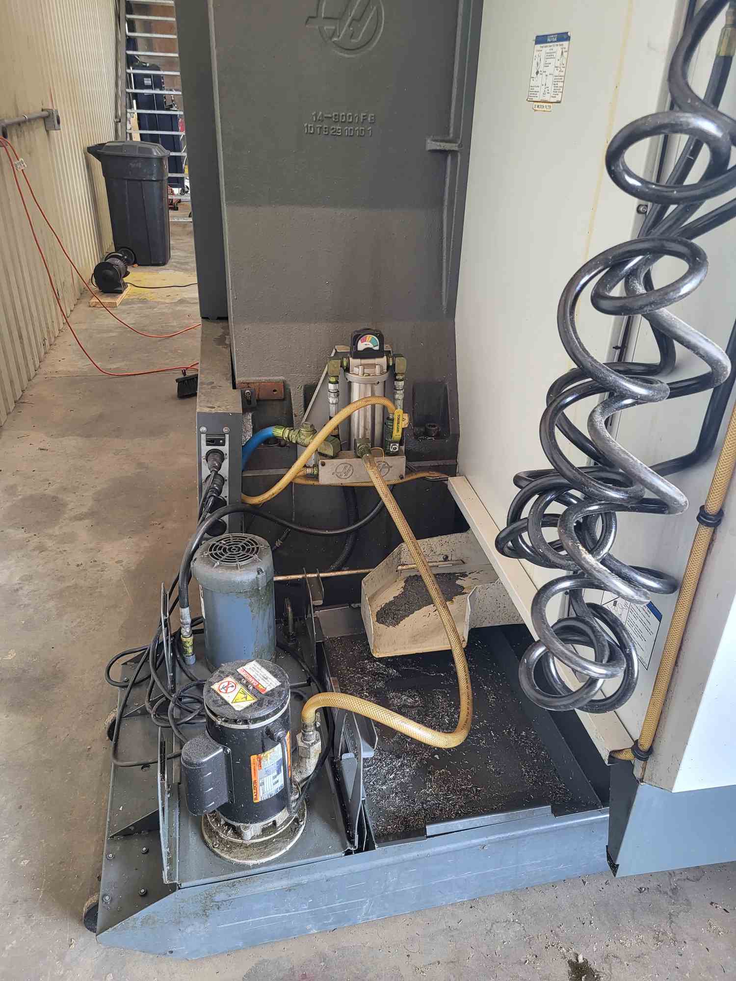 Haas VF-4SS VMC