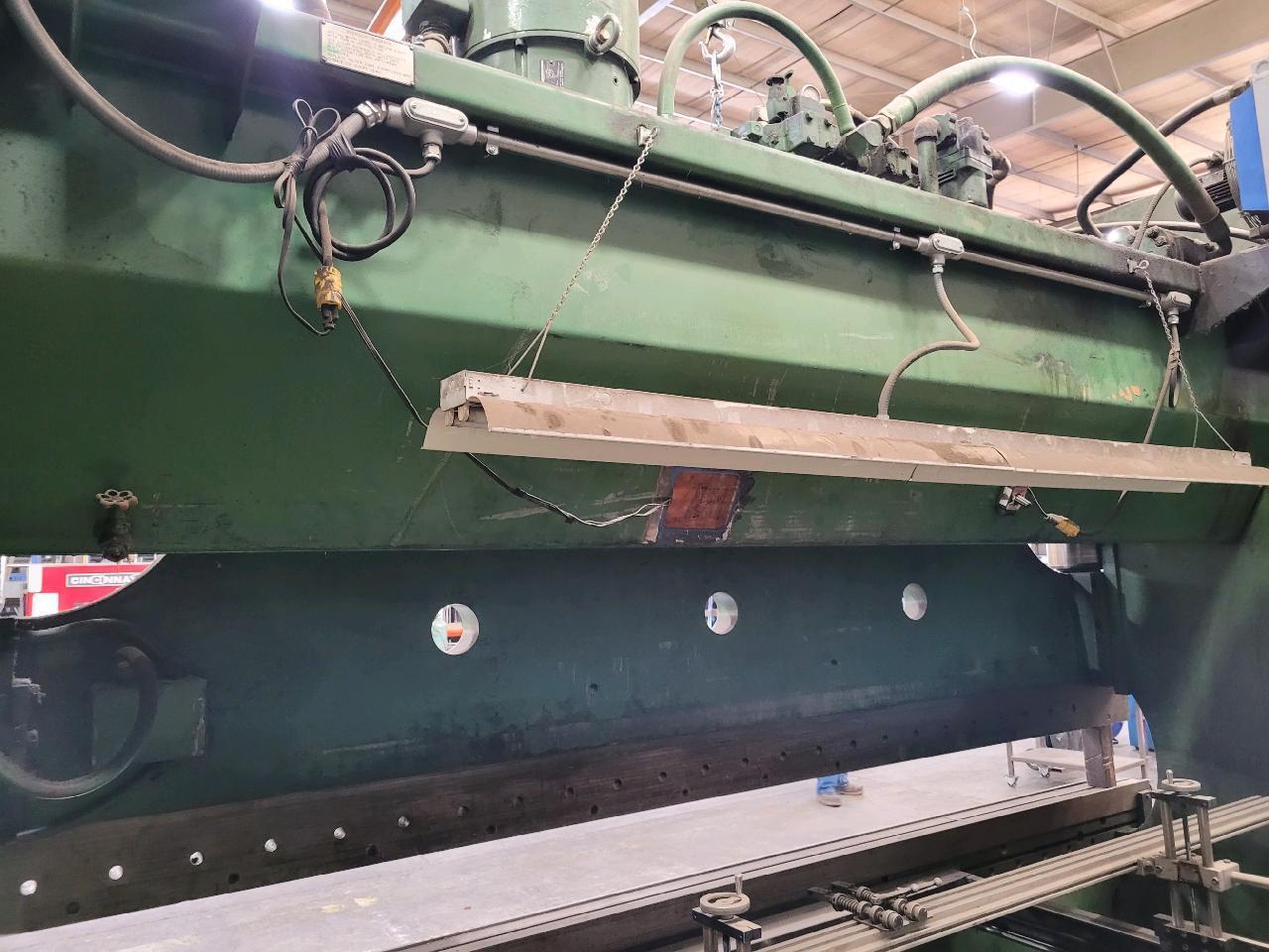 350 Ton X 12' Cincinnati 350 CB Hydraulic Press Brake