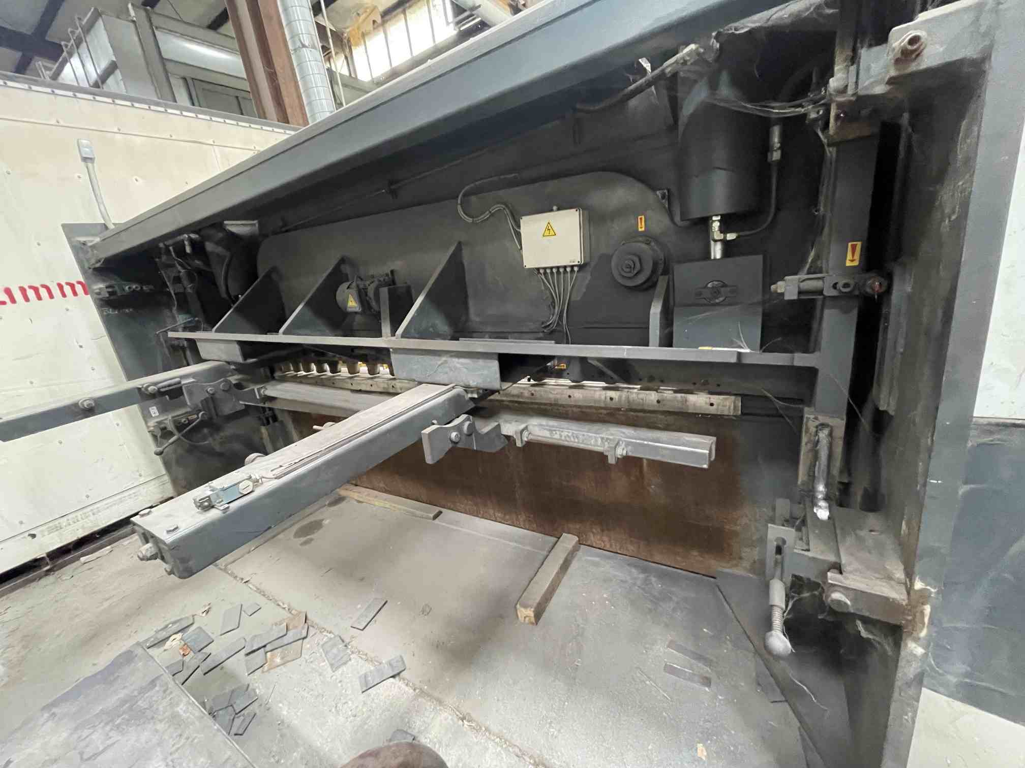 1/2" x 10' Haco HDS-10-1.2 Hydraulic Shear