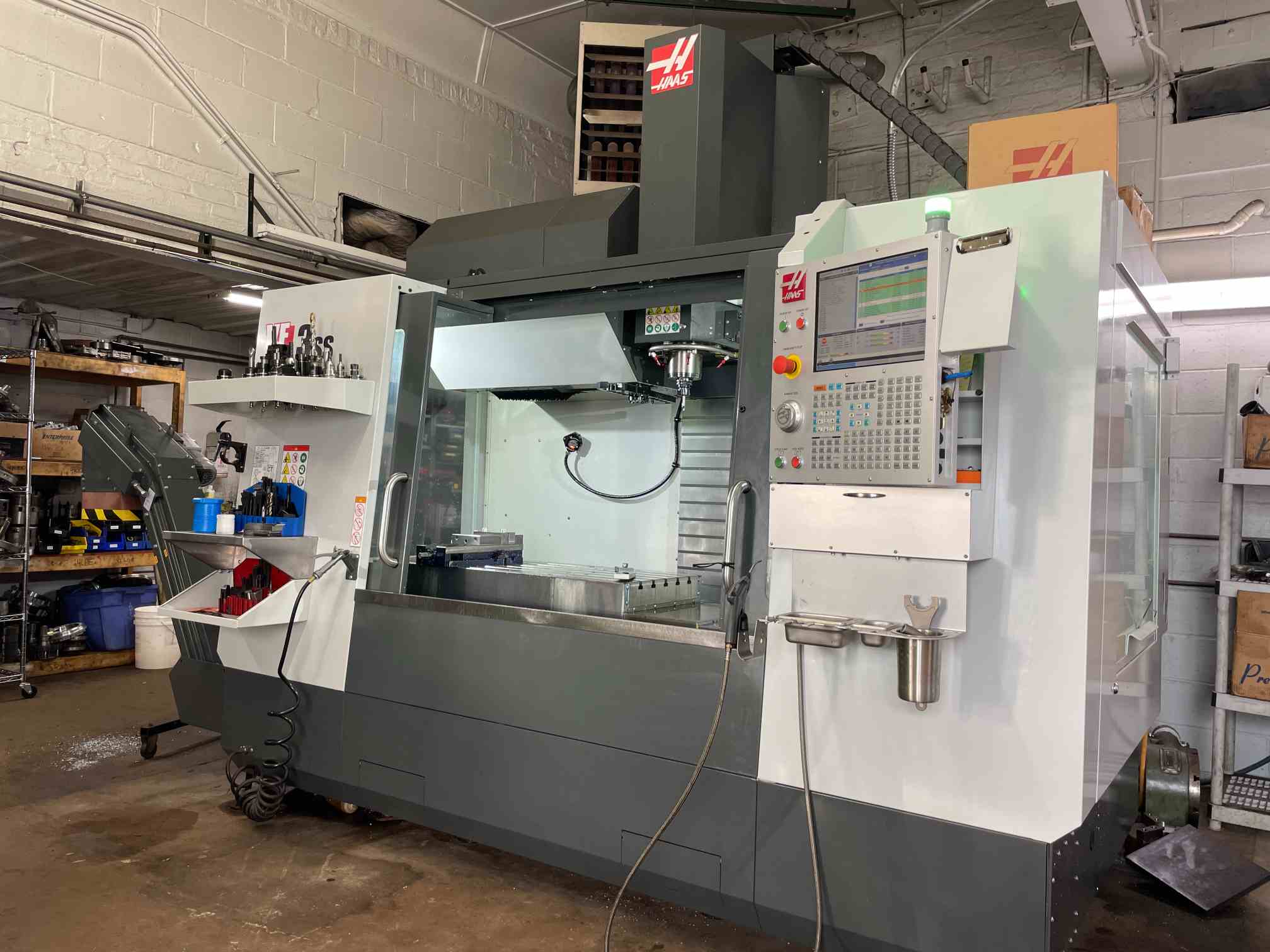 Haas VF-3 SS CNC VMC