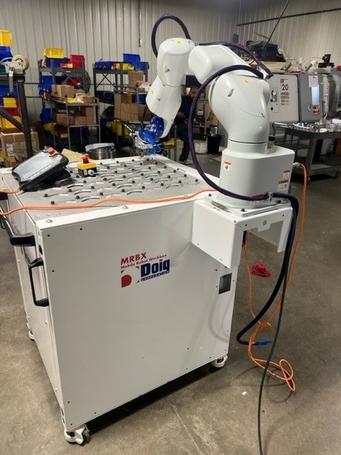 Epson VT6 Six Axis Robot with Doig Mobile Robot Workbox