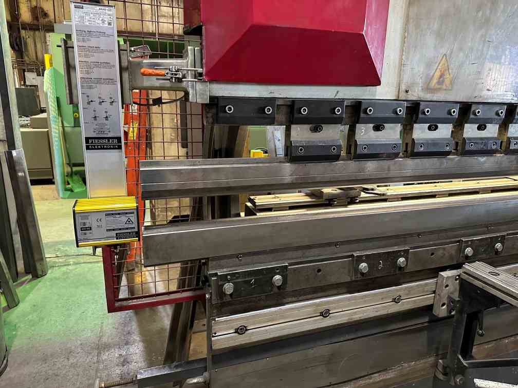 80 Ton 8' Dener PU 80-26 AC550 CNC Press Brake