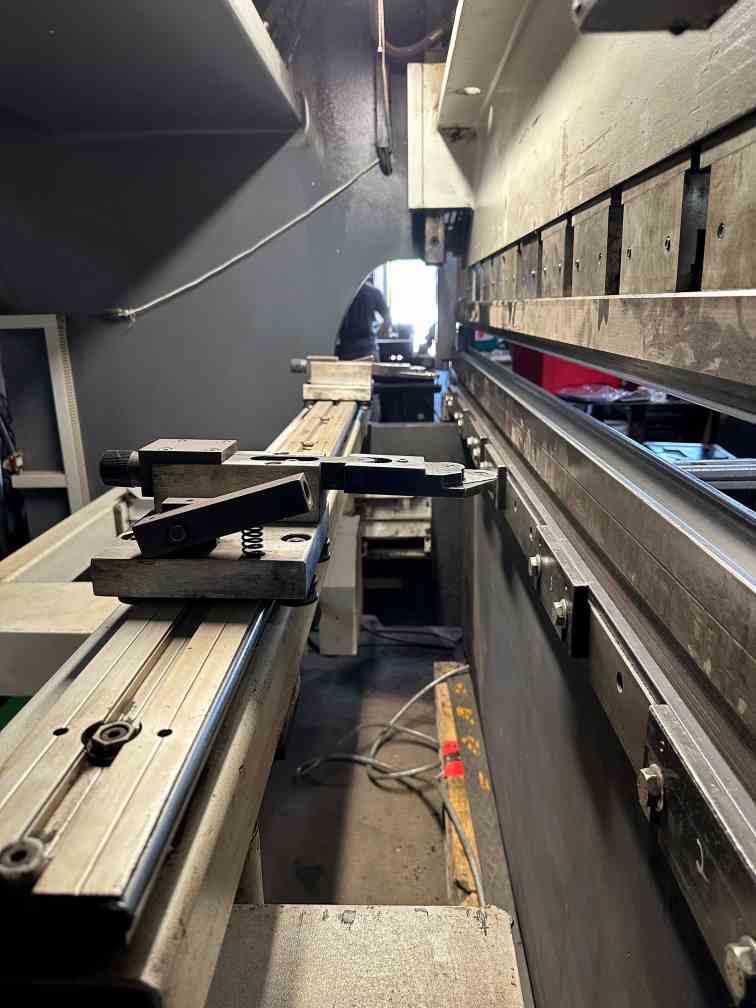 80 Ton 8' Dener PU 80-26 AC550 CNC Press Brake