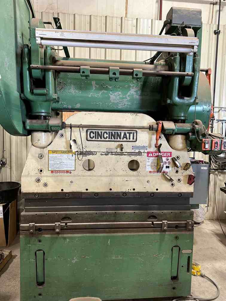 90 Ton x 4' Cincinnati Mechanical Press Brake