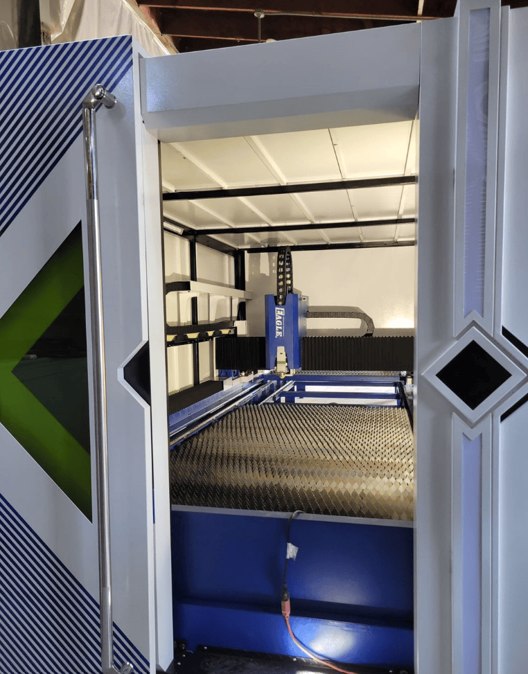 12,000 Watt Eagle LF-1530 Fiber IPG laser