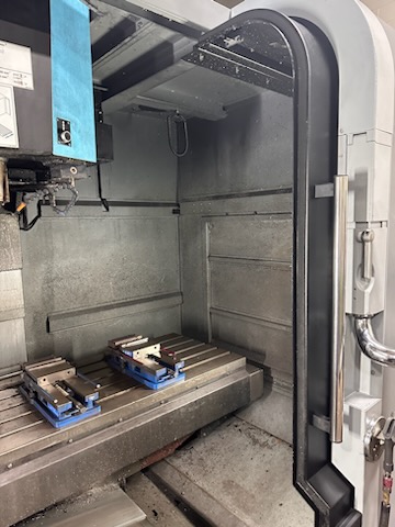 Hurco VMX-42 VMC