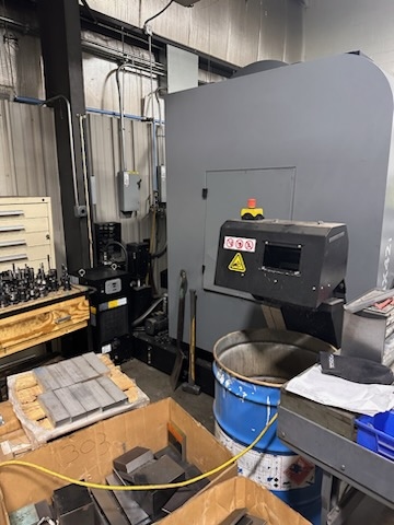 Hurco VMX-42 VMC