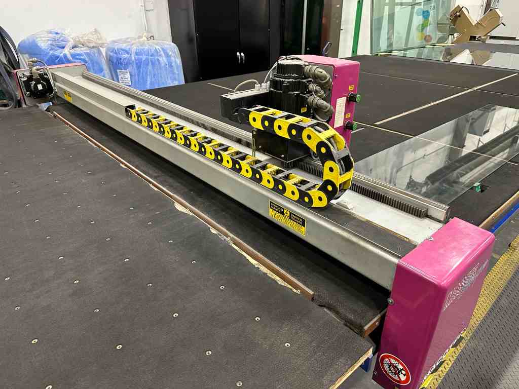 Macotec MS-3 CNC Glass Cutting Table