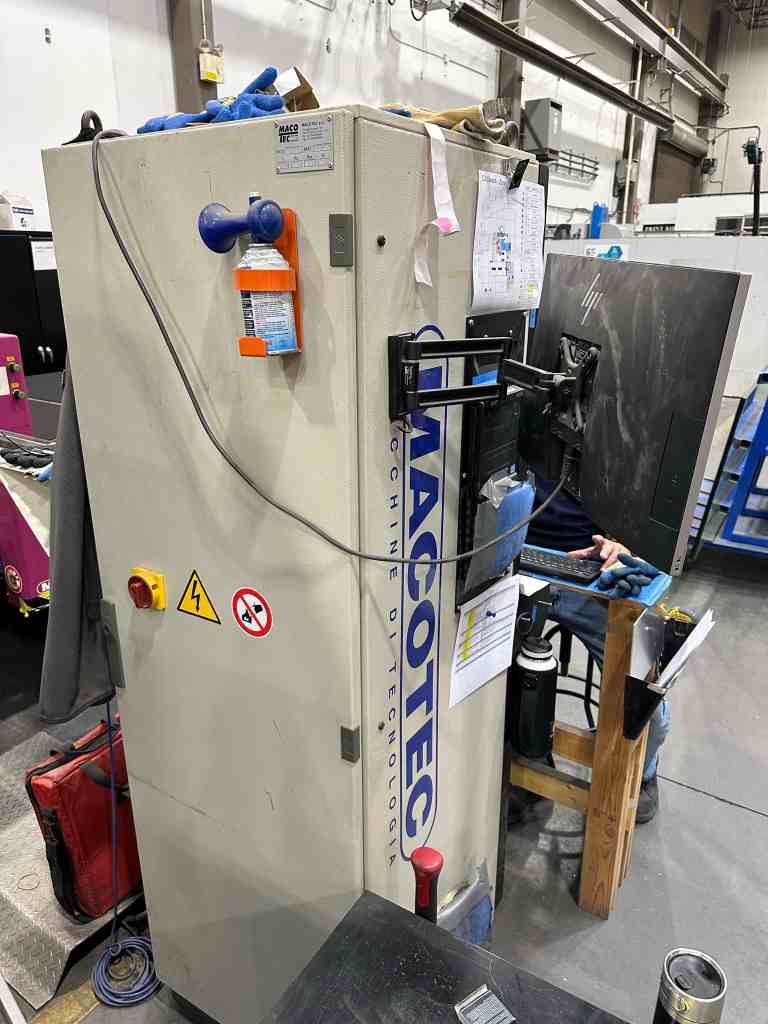 Macotec MS-3 CNC Glass Cutting Table