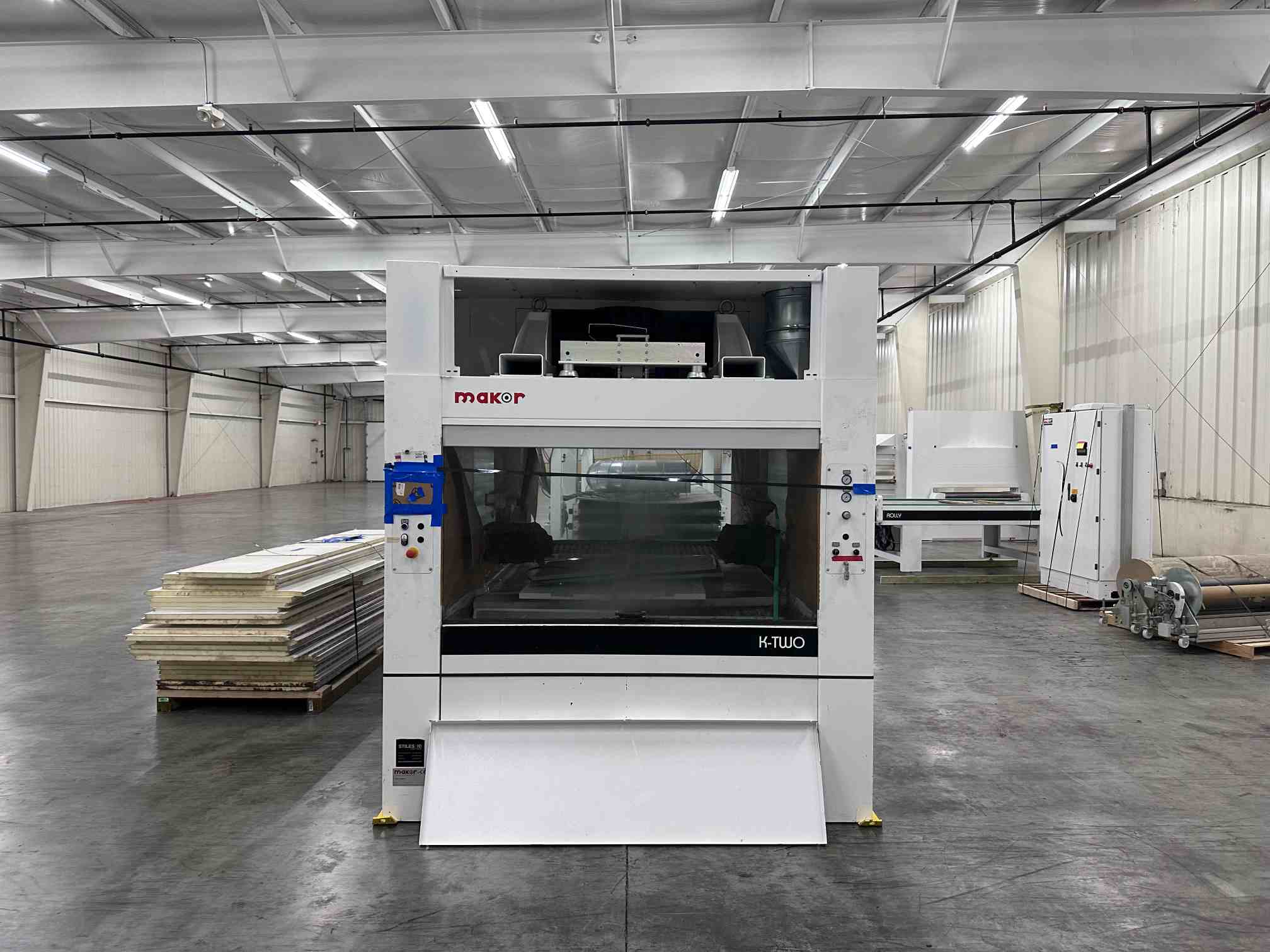 Makor K-Two Panel Automatic Reciprocating Spraying System