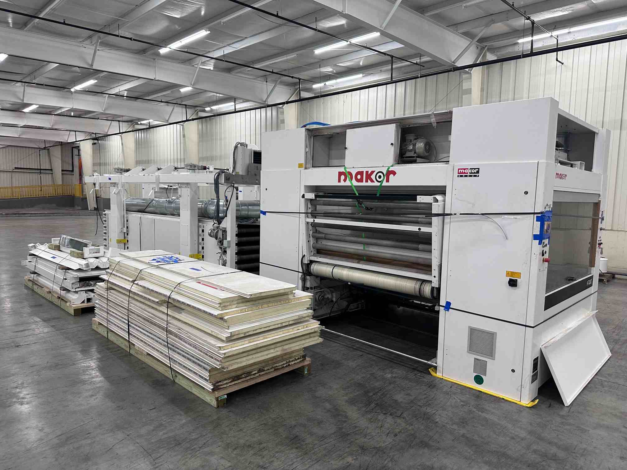 Makor K-Two Panel Automatic Reciprocating Spraying System